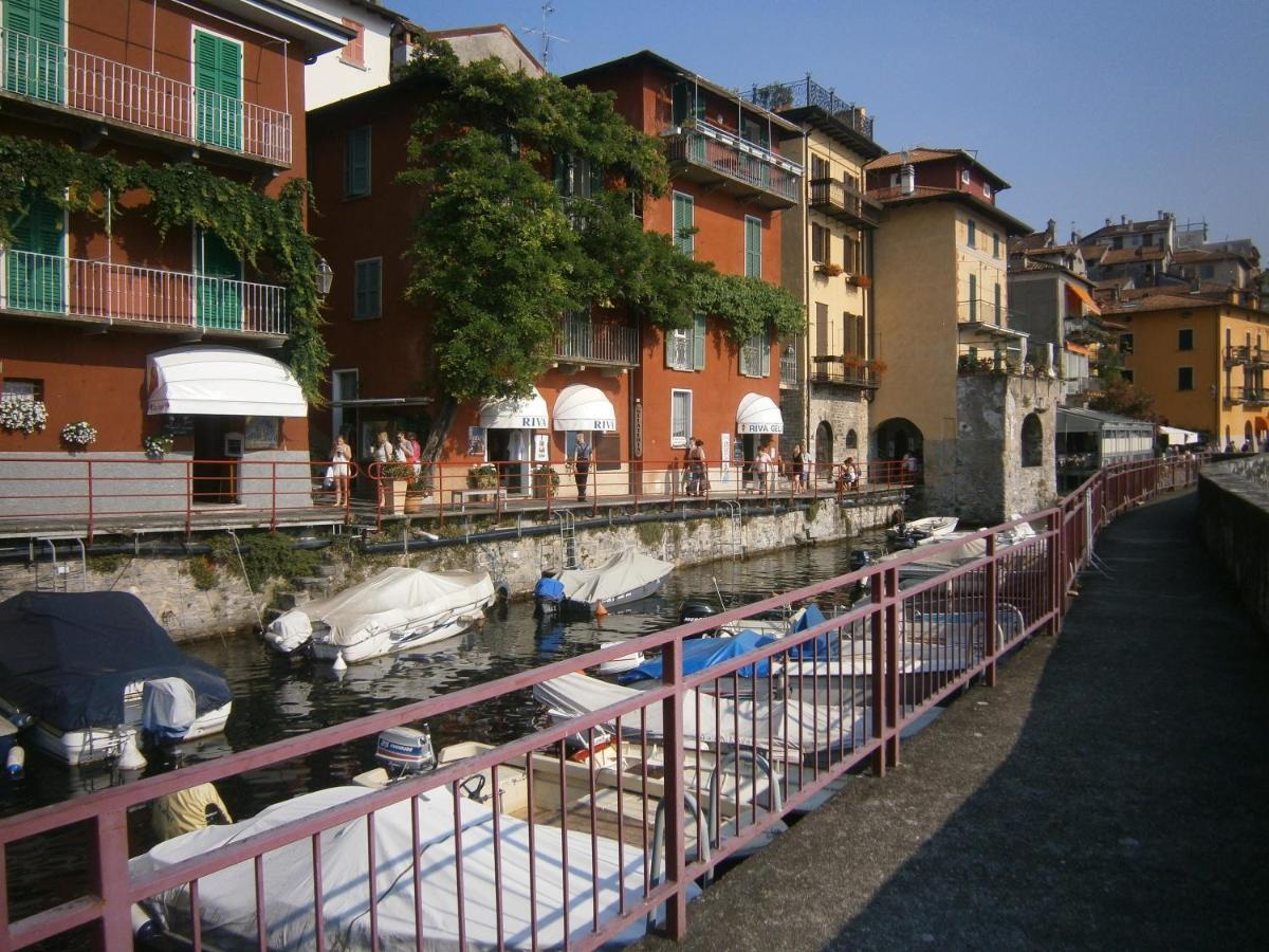 Casa In Riva Al Lago Varenna Bagian luar foto